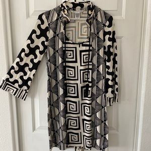 Diane von Furstenberg black and white tunic dress size 8